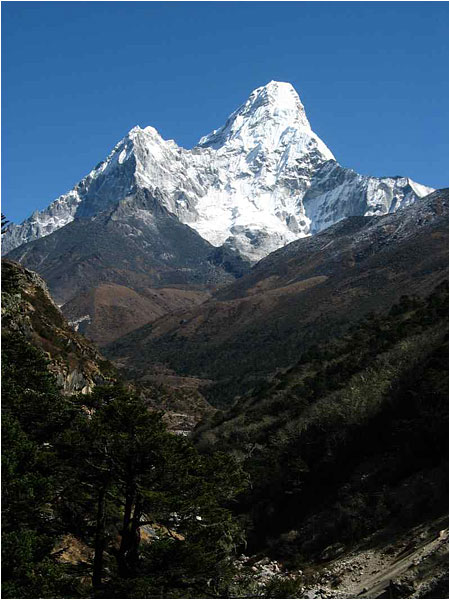 Der Ama Dablam war unser st?ndiger Begleiter.