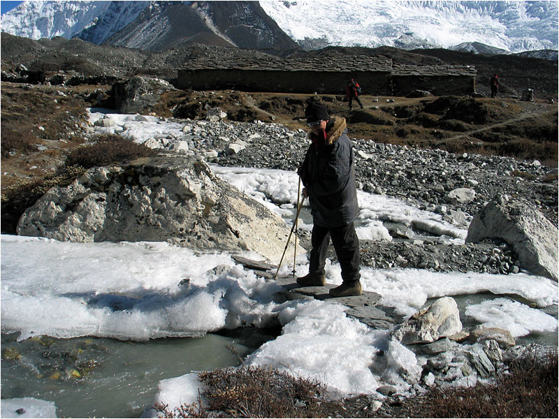 ?bergang ?ber den Gletscherfluss.