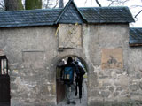 Eingang zum Friedhof in Gorsleben