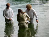 Novas Taufe im See Novas Taufe im See