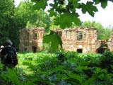 Ruine des Schlosses von Luby - kein Kriegsschaden ! Ruine des Schlosses von Luby - kein Kriegsschaden !