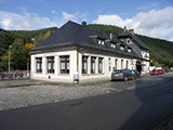 Bahnhof Sitzendorf der Schwarzatalbahn - auch schon fast eine Museumsbahn 