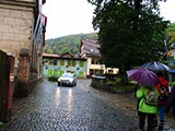 "schillerndes Rudolstadt" - leider sind noch viele Huser unsaniert aber "knstlerisch bearbeitet"