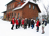 Beginn unserer herrlichen Winterwanderung am Bahnhof Niedertrebra
