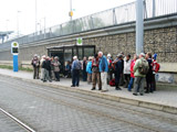 Beginn der Wanderung an der Straenbahnhaltestelle Jena-Paradiesbahnhof