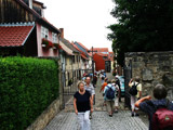 die Holzgasse - Verbindungsweg vom historischen Friedhof zur Innenstadt