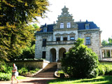 den Garten der Villa Haar sollte man unbedingt besichtigen - viele seltene Baumarten !