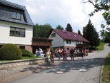 Rast am gastfreundlichen Haus "Langbein" am Ortseingang Schnellbach