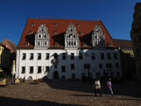 das groe Rathaus von Meien im Morgenlicht