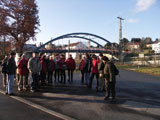 die neue Bahnbrcke aus dem Jahre 2010 ...