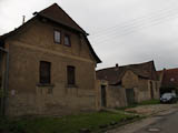 Zu den ltesten Anwesen der Gemeinde gehrt die alte Schmiede mit dem dazugehrenden Wohnhaus. Diese Schmiede wurde bis 1967 betrieben 