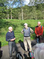 Verabschiedung des Wanderleiters auf dem Werraradweg zw. Henfstdt und Vachdorf, an der auch das Ehepaar Gorn teilnahm