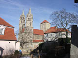 die Liebfrauenkirche mit der Sage vom Meister und dem Gesellen