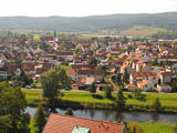 Blick aus dem Turm der Basilika auf die Werra und Breitungen mit der Kirche Frauenbreitungen