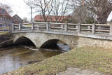 die historische Bruecke von 1844 ueber die Wipfra in Niederwillingen - auch ein Ingenieurbauwerk! 