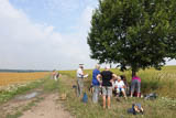 Fruehstuecksrast am Feldweg nach Naegelstedt