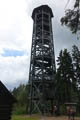 der Weifbergturm mit 173 Stufen schaut ueber die Baumwipfel hinaus! der Weifbergturm mit 173 Stufen schaut ueber die Baumwipfel hinaus!