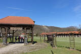 das Weintor, das Gradierwerk und am Horizont der Sonnenhof von Bad Sulza