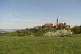 die Höhenburg "Leuchtenburg" vom Pfaffenberg gesehen.