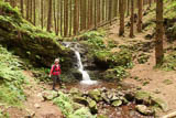 im "Kühlen Tal" ein Wasserfall! 