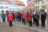 Erläuterung zu Friedrich Nitzsche durch E. Vogel vor der Landeskundlichen Exkursionsgruppe Weimar !