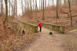 die Brücke auf dem Hainberg - wiedererrichtet durch eine Arbeitsbeschaffungsmassnahme Anfang des 21.Jhdts.