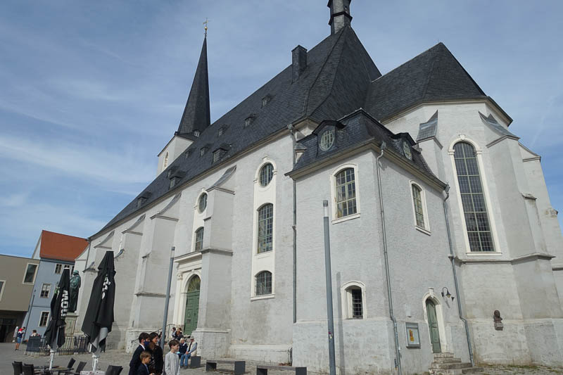 an der Stadtkirche St. Peter+Paul beendete er den heutigen musikalischen Rundgang!